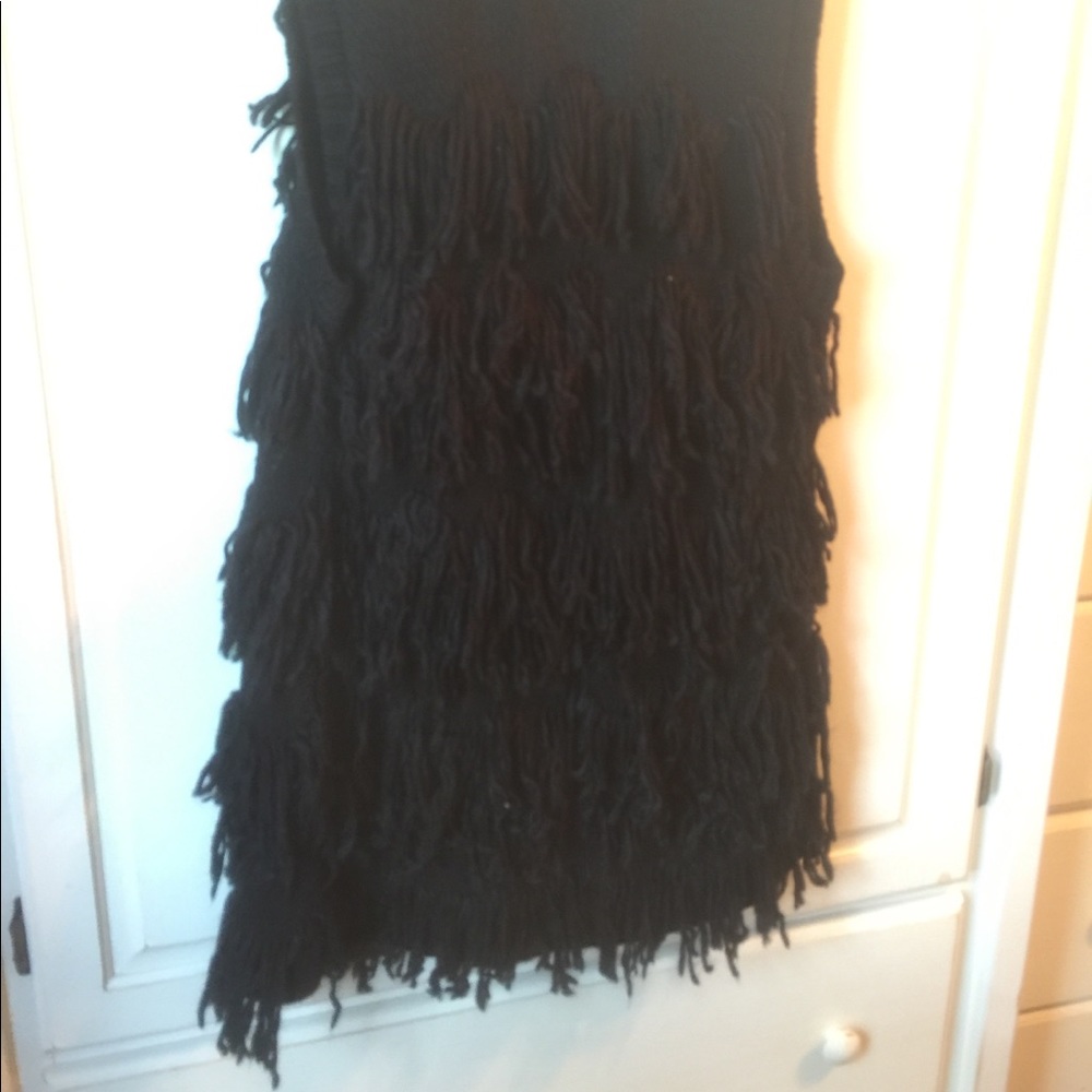 Vest - Picture 2 of 2